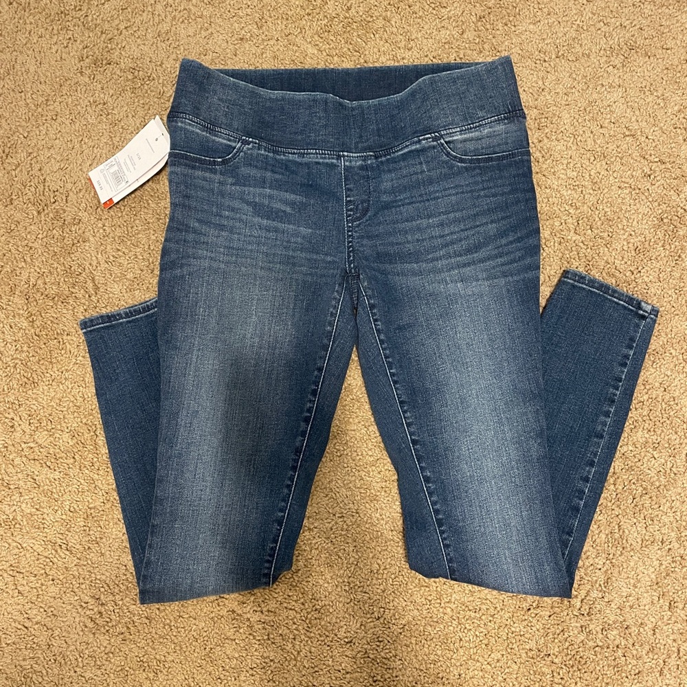 Comfort-fit post pregnancy maternity jeans
